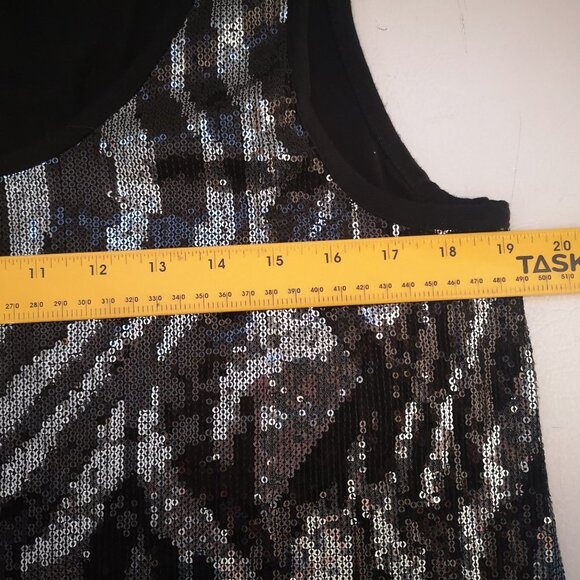 Reitmans Ladies Black Round Neck Shimmery Tank Top - Picture 7 of 8